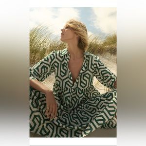 Zara geometric print dress (green). Size L. Like new.